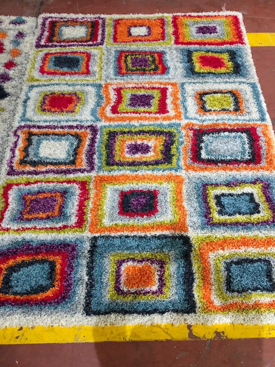 3b399f81-fc2a-4814-a339-e6d3b3e2e1d0_3.jpg Mix Color Boxes Shaggy Rug 160*230 - 160 x 230cm - Image 1